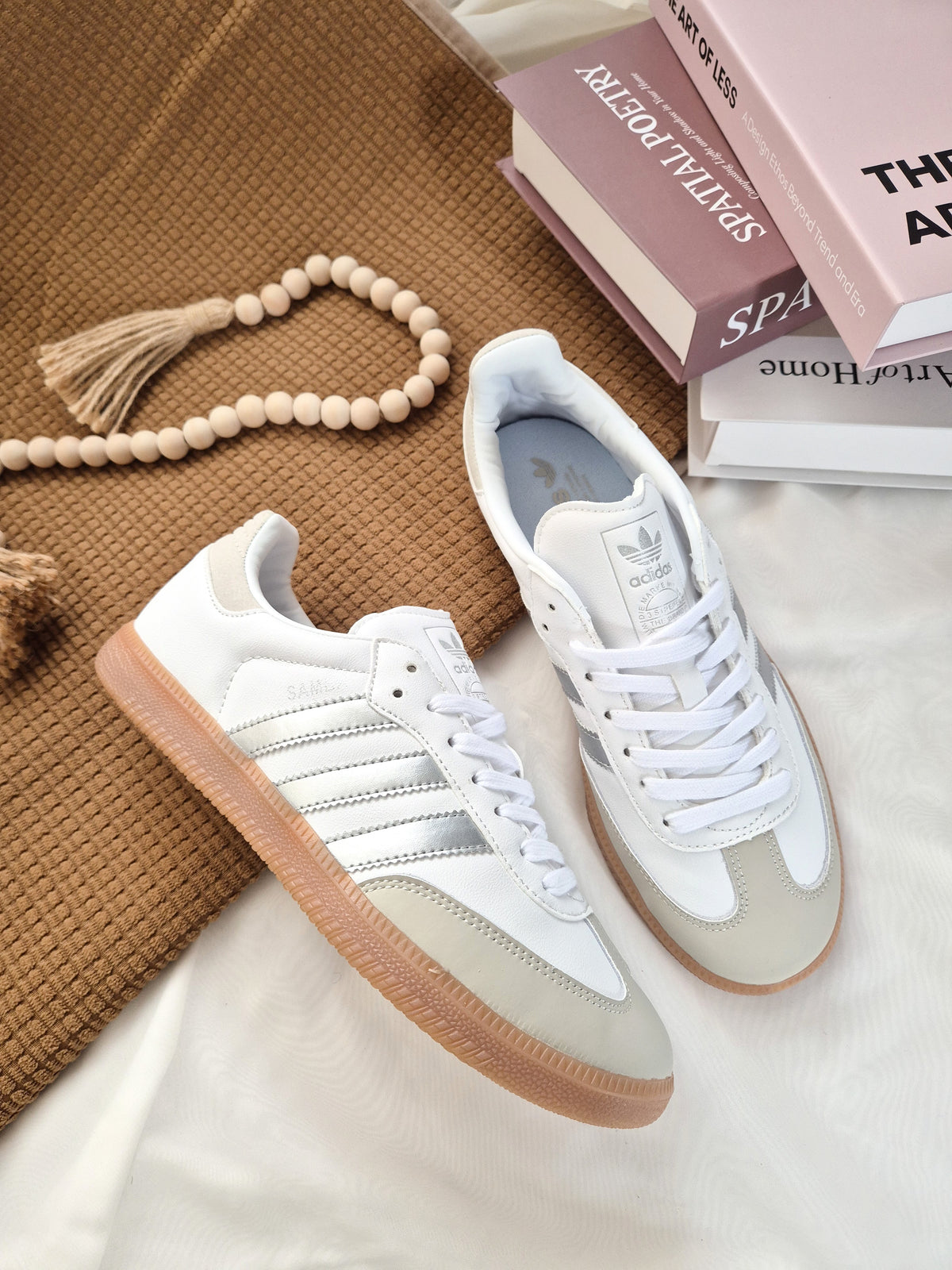 Samba Og Cloud White