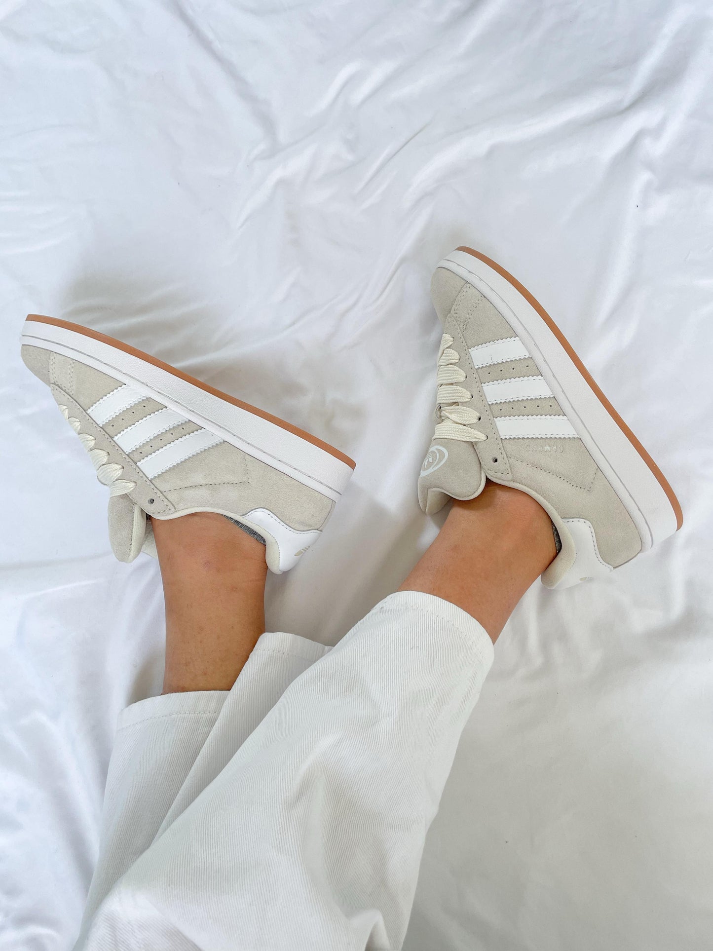 Campus 00s Beige